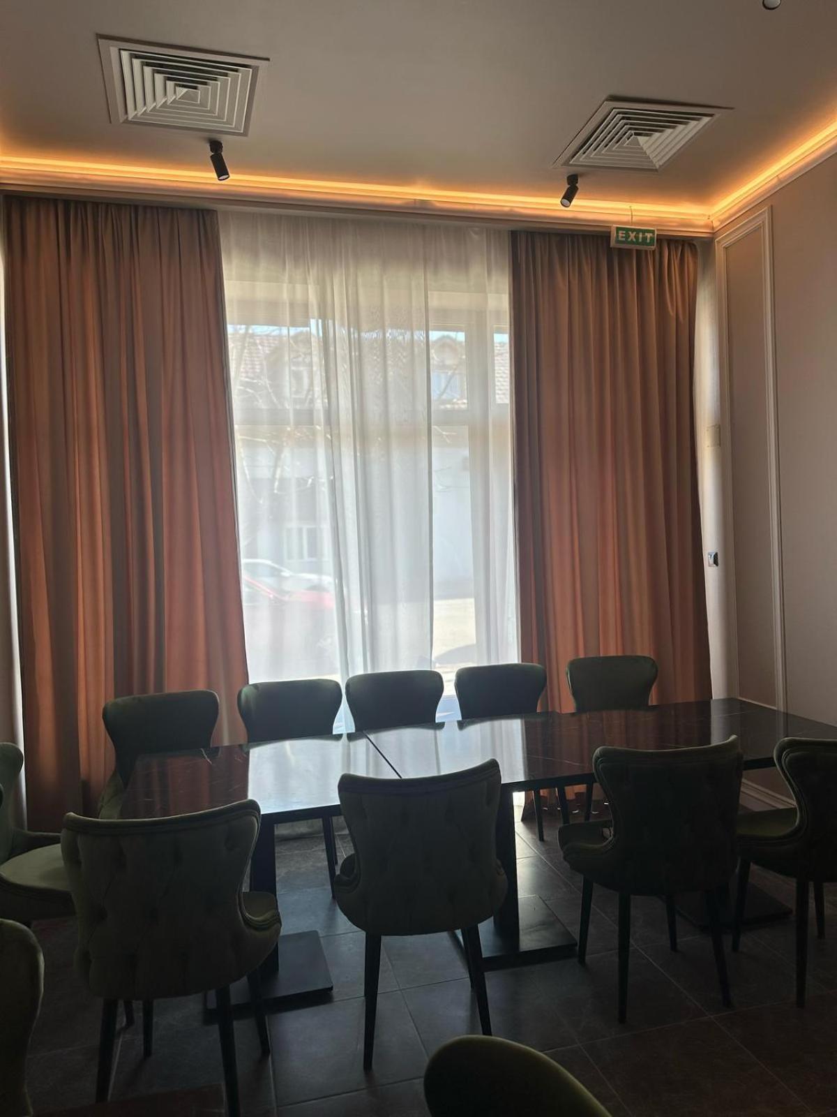 Coliseum Hotel คาลาฟัท ภายนอก รูปภาพ